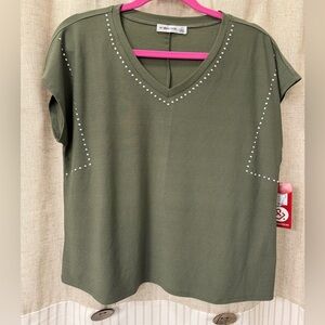 89th & Madison Dark Green Studded V-Neck Tee